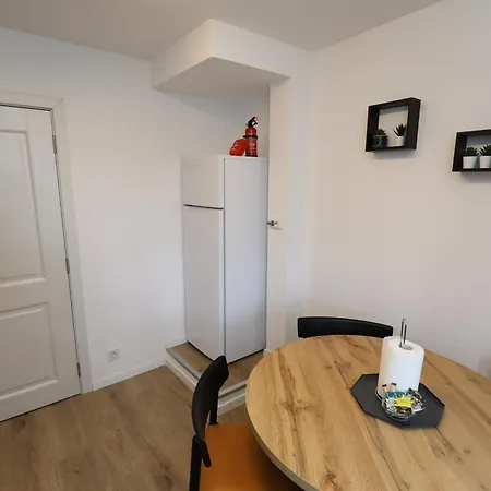 Apartment Alex 04 *