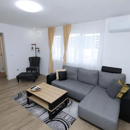 Apartment Alex 04 Orsova